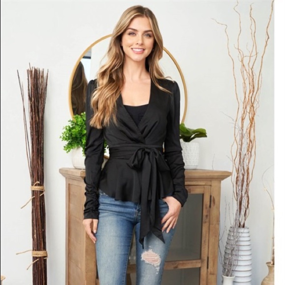 New Junior's Boutique Black tie blazer cardigan